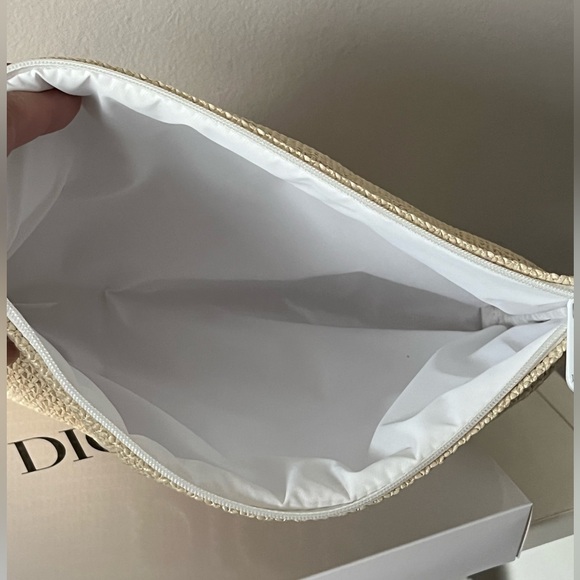Dior Raffia Cosmetic bag pouch - Picture 4 of 5